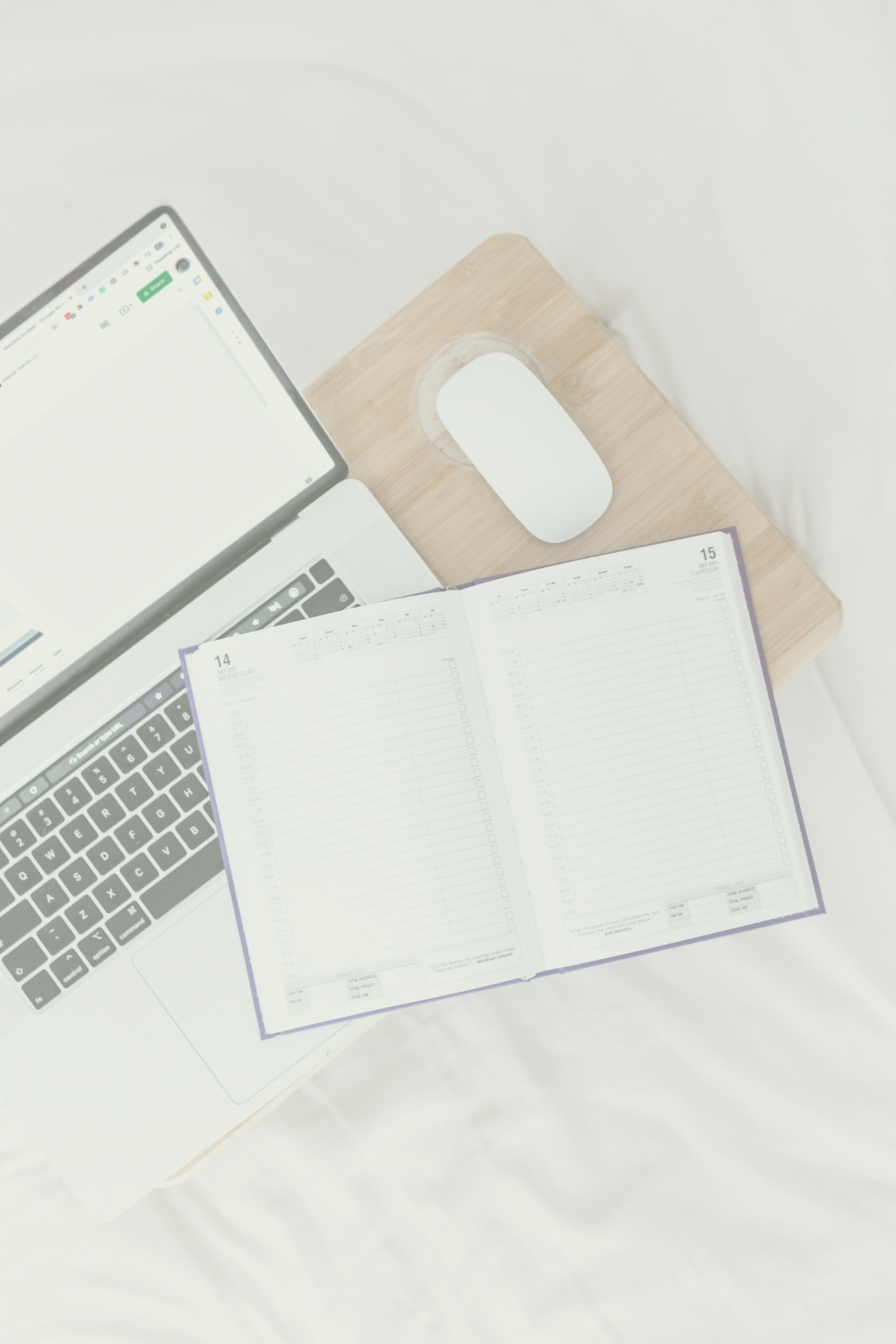 10 Weekly Productivity Hacks: Plan Your Week Like a Pro