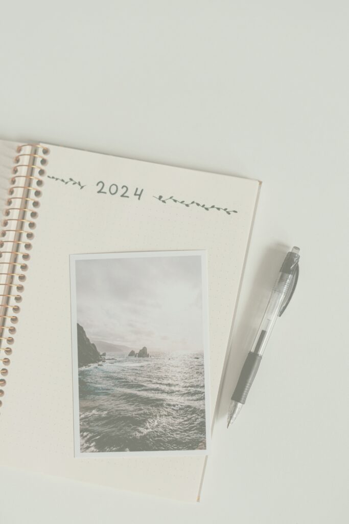 25 Inspiring Gratitude Journal Prompts